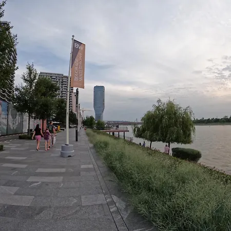 Iva City Center *