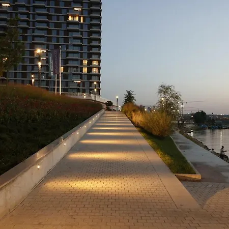 Center House * Belgrado