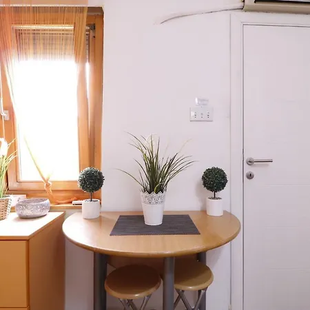 Center House * Belgrade