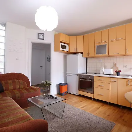 Center House Belgrado