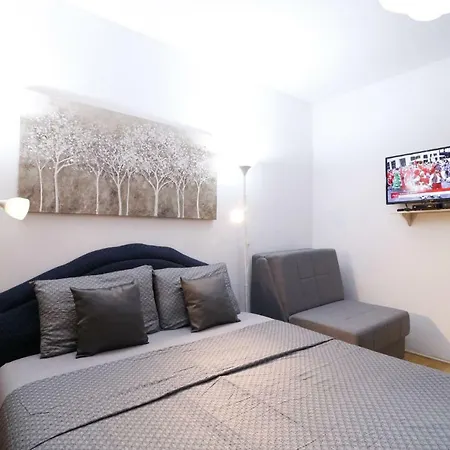 Apartment Center House