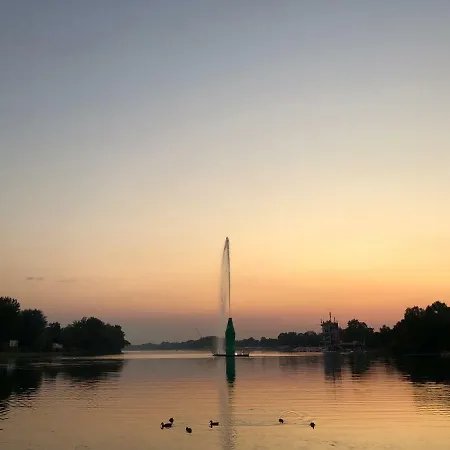 Center House * Belgrado